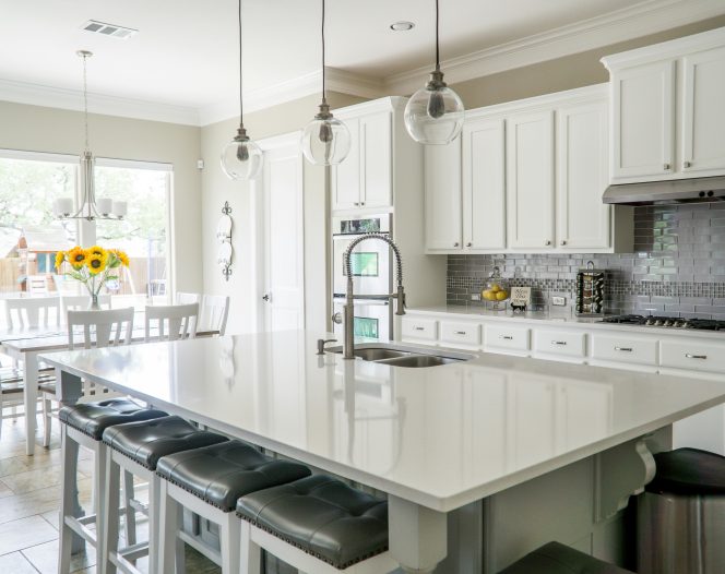 i Riverdale Construction